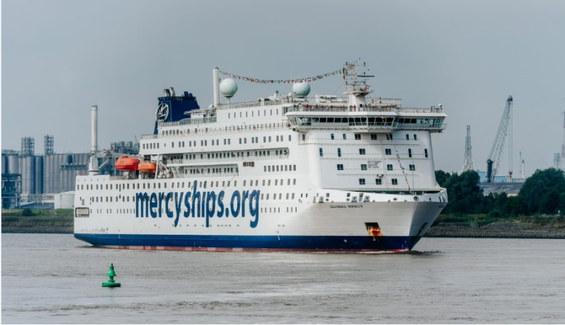 Mercy Ships,  "Håpets skip blant de aller fattigste" v/Stig Aarøe Arnesen